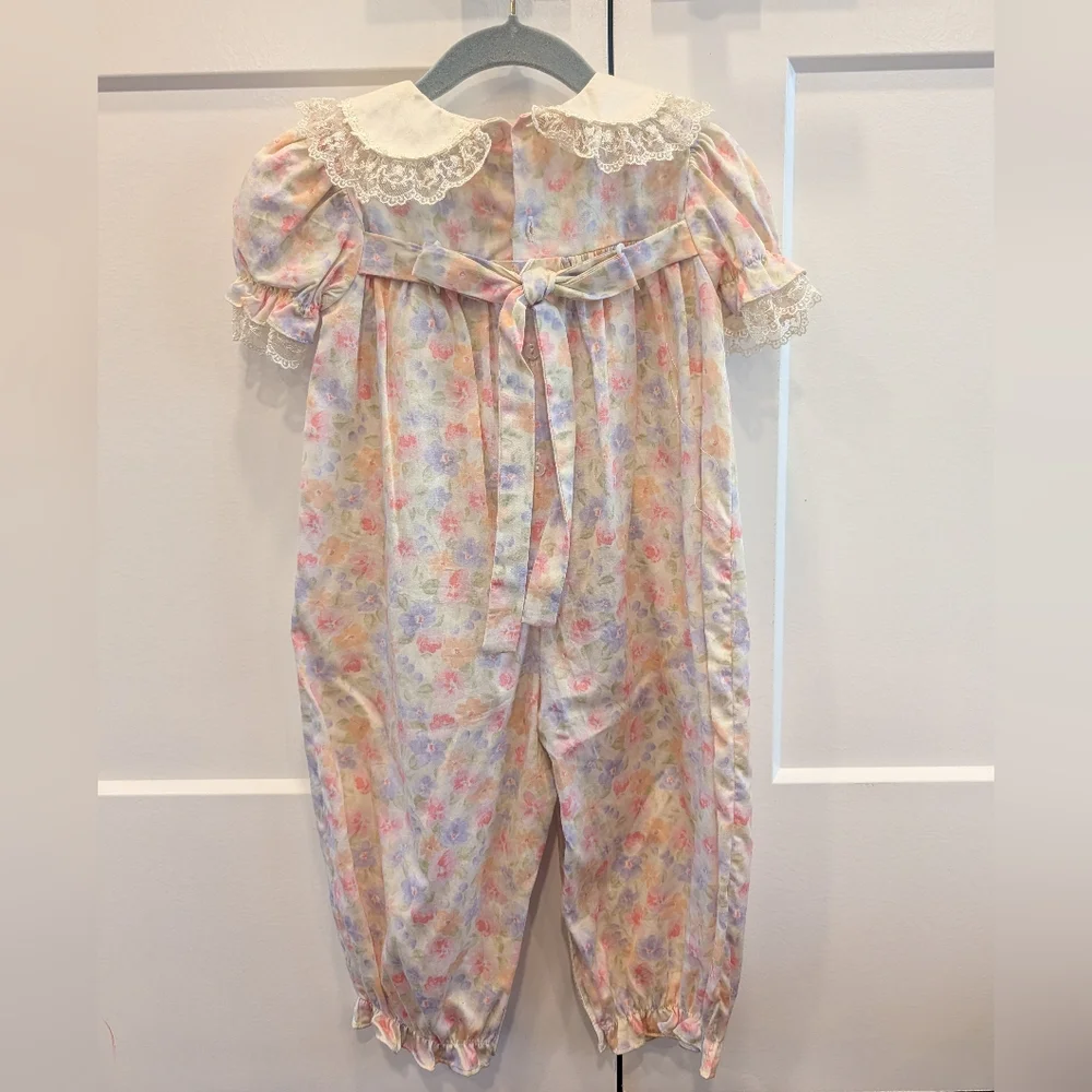 VINTAGE 80s Baby Girl Floral Romper With Embroidered Lace Bib Collar 24 Months
